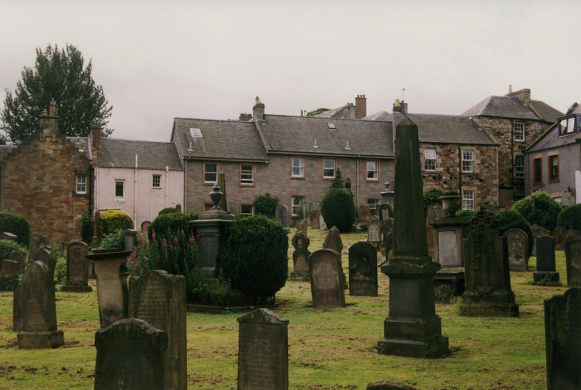 Ryc. 1. Cmentarz w Jedburgh [w]: http://kalejdoskop.h2.pl/szkocja/zamki.html