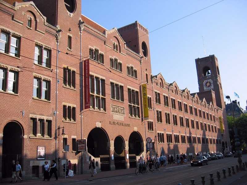 Wczesnomodernistyczna giełda w Amsterdamie